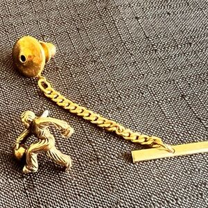 Unique VTG Bowling tie tack
